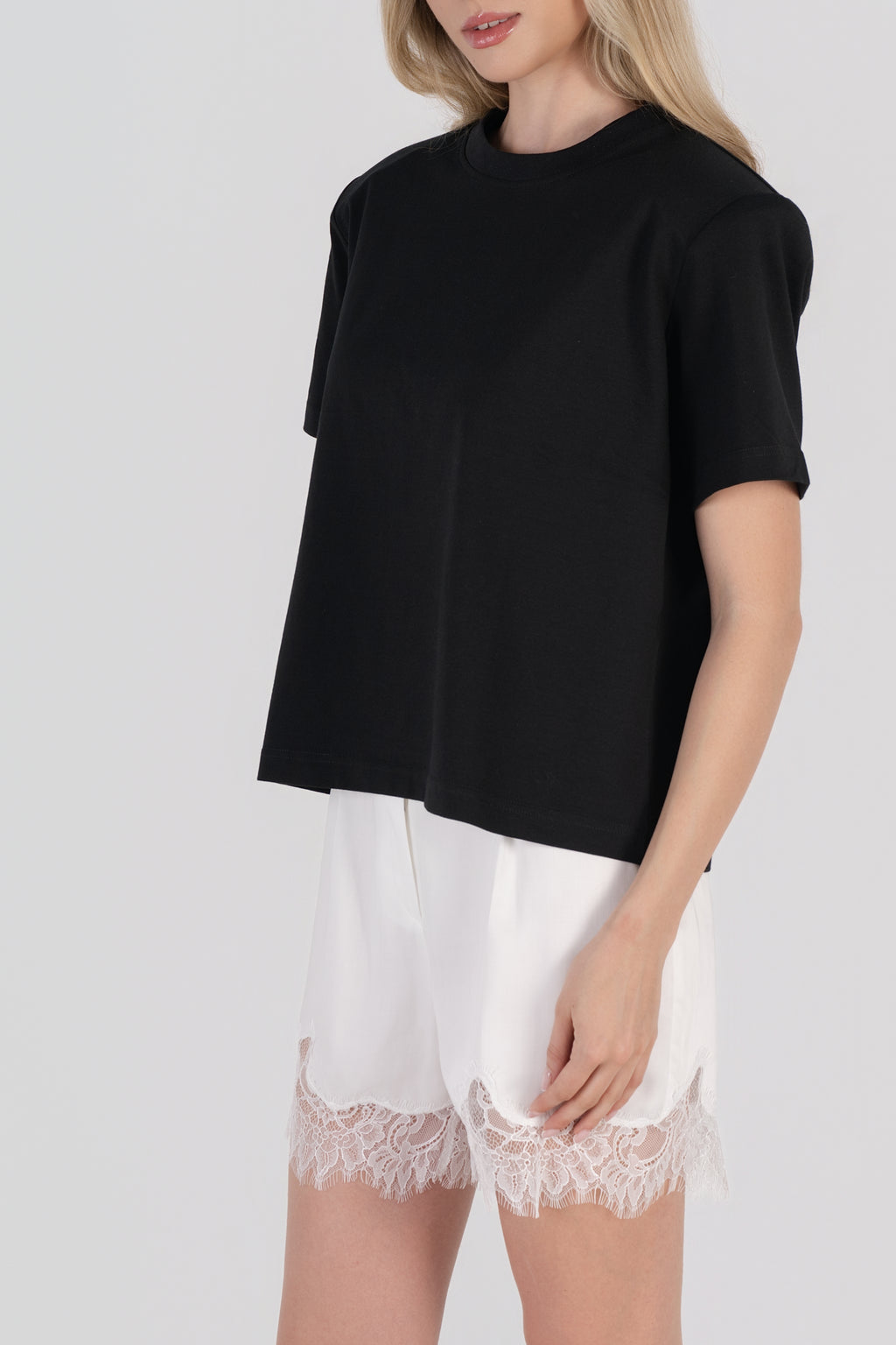 T-SHIRT AURA