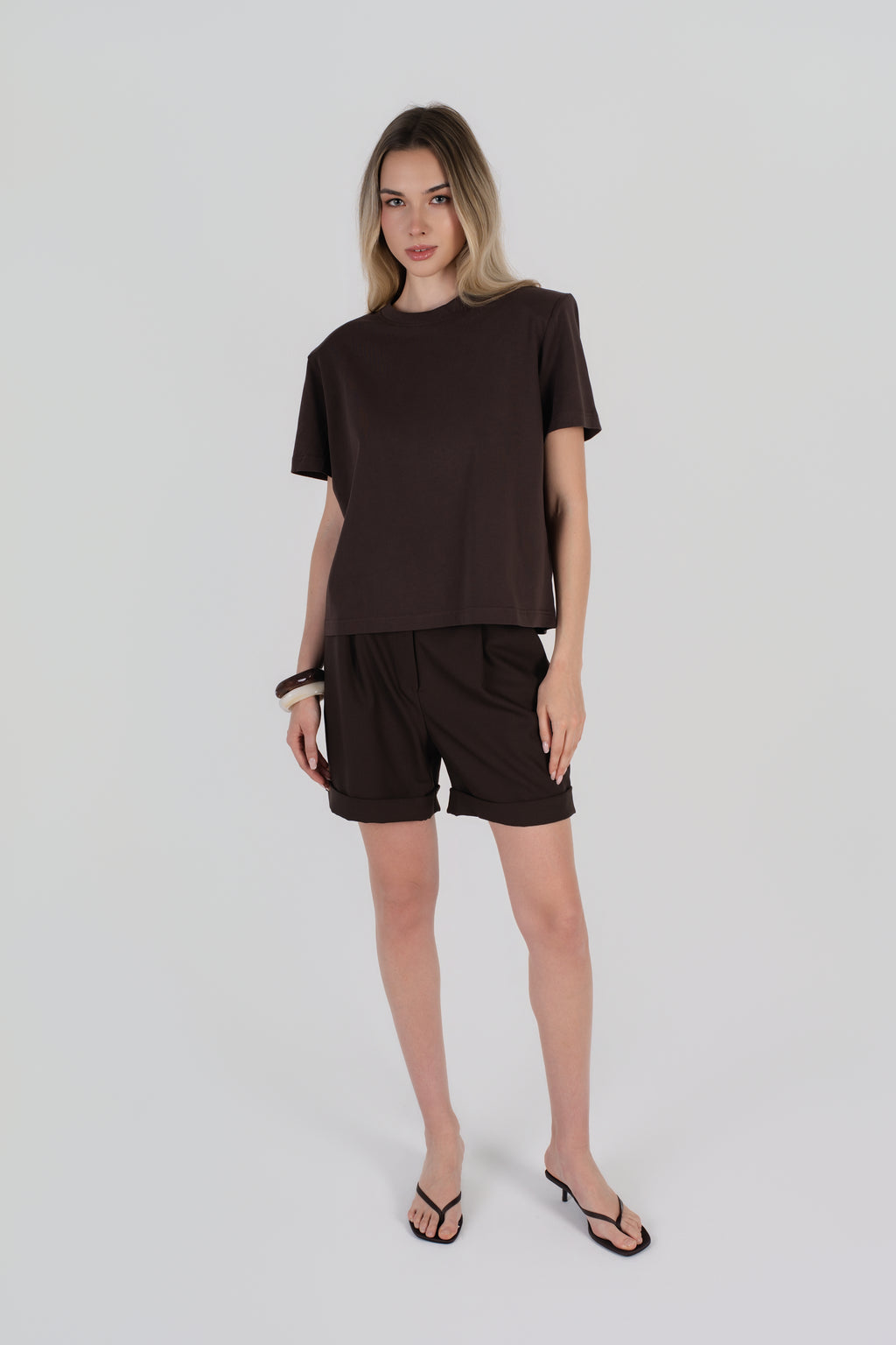 T-SHIRT AURA