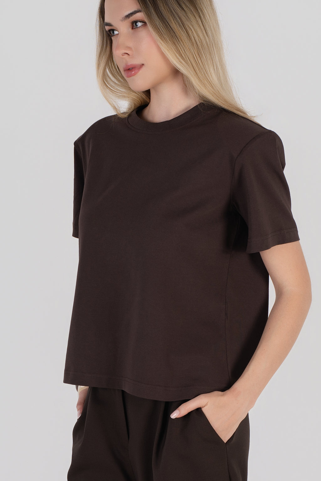 T-SHIRT AURA