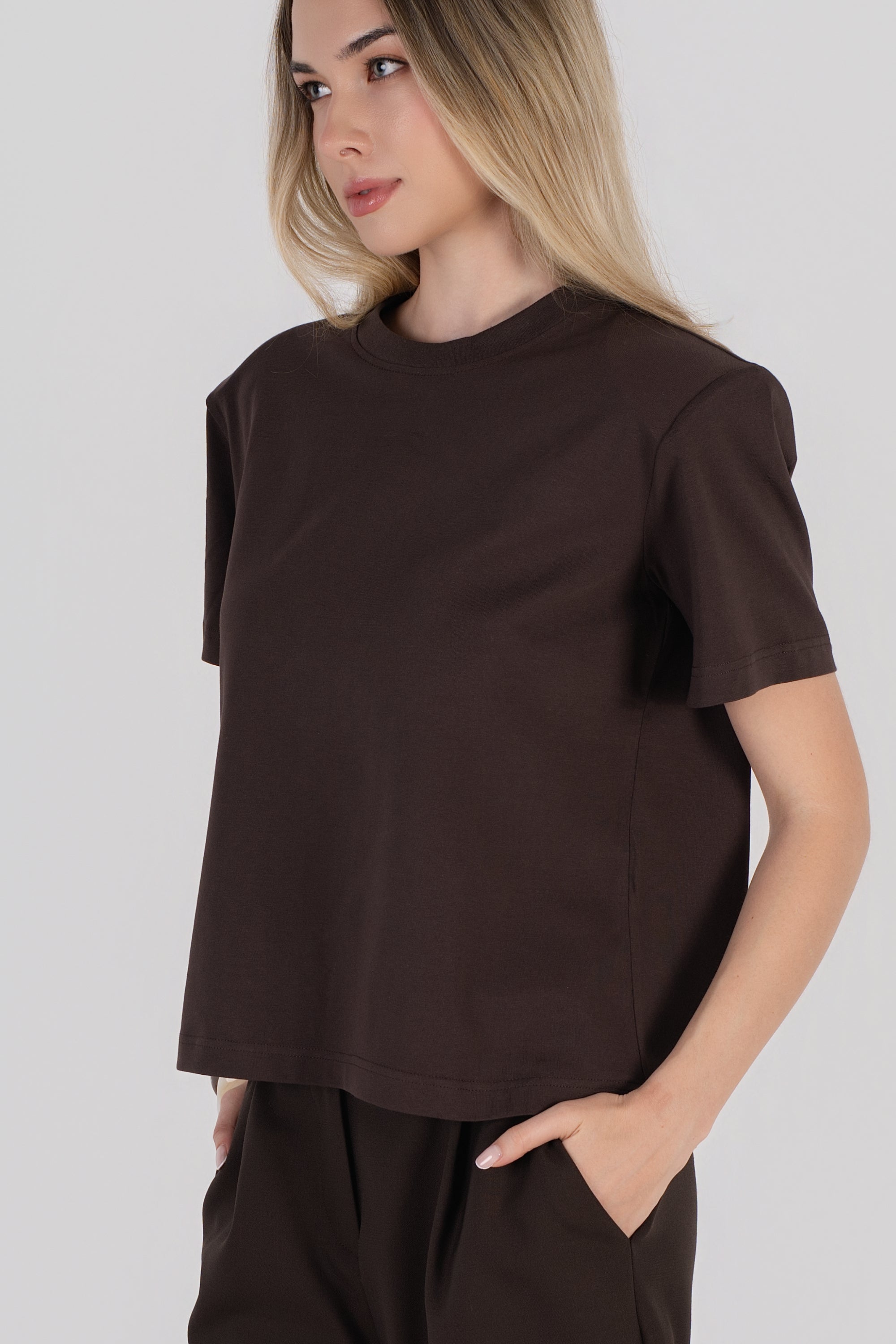 T-SHIRT AURA