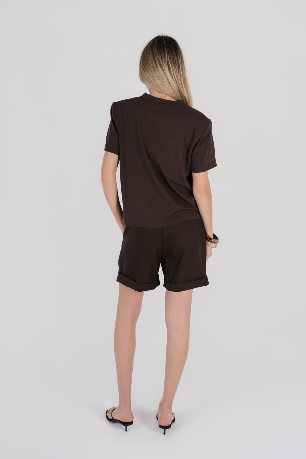T-SHIRT AURA