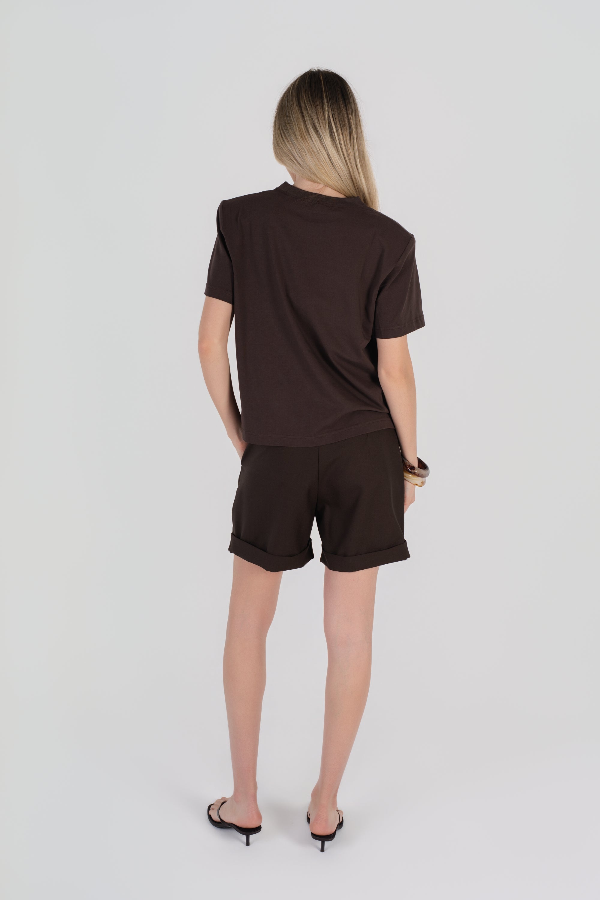 T-SHIRT AURA
