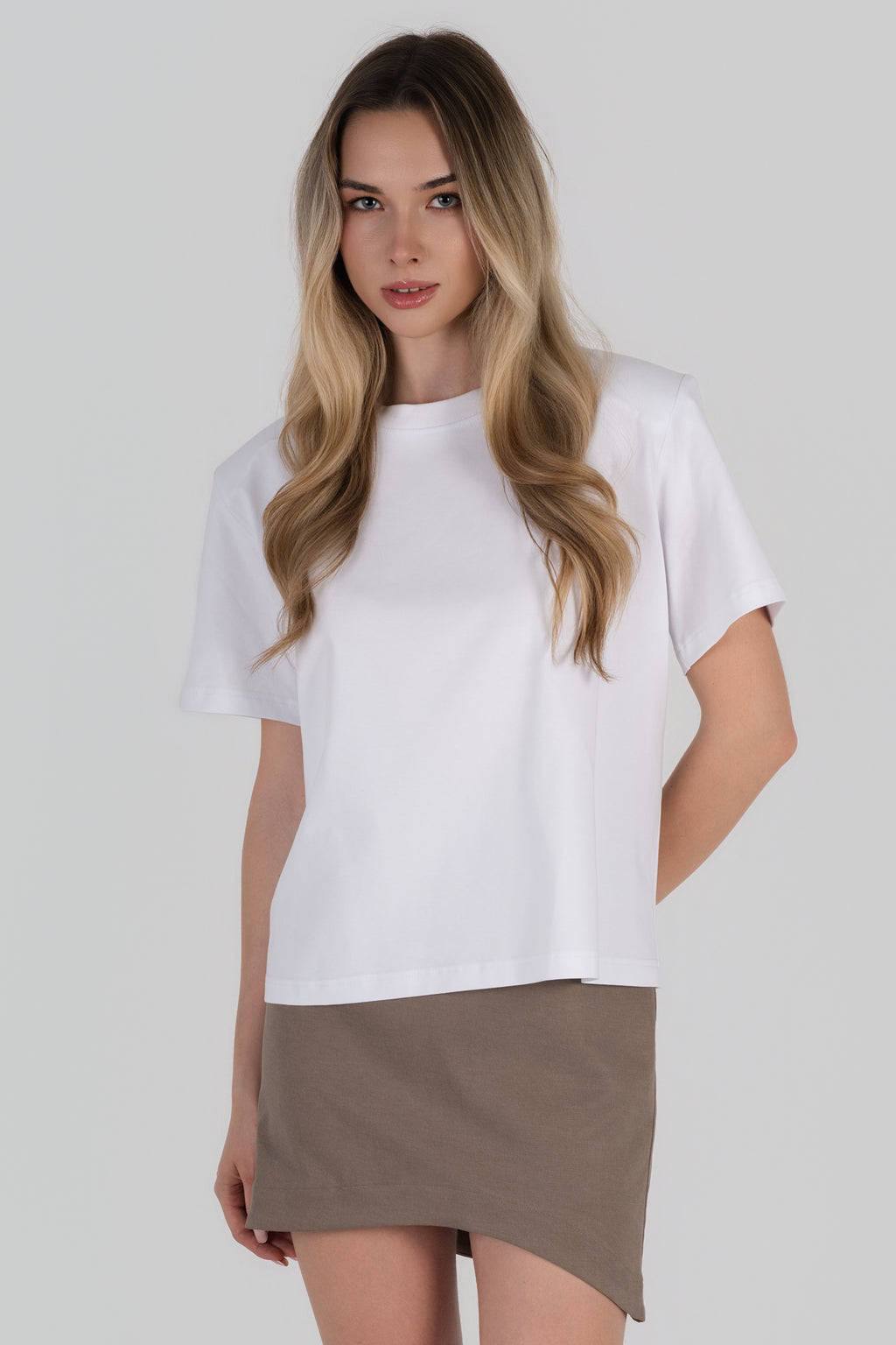 T-SHIRT AURA